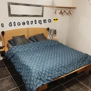 appartement-avec-cour-plein-centre.midi-pyreneeshotels.com/